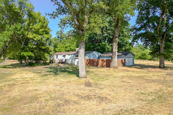 5.2 Acres of Residential Land with Home for Sale in Oak Run, California