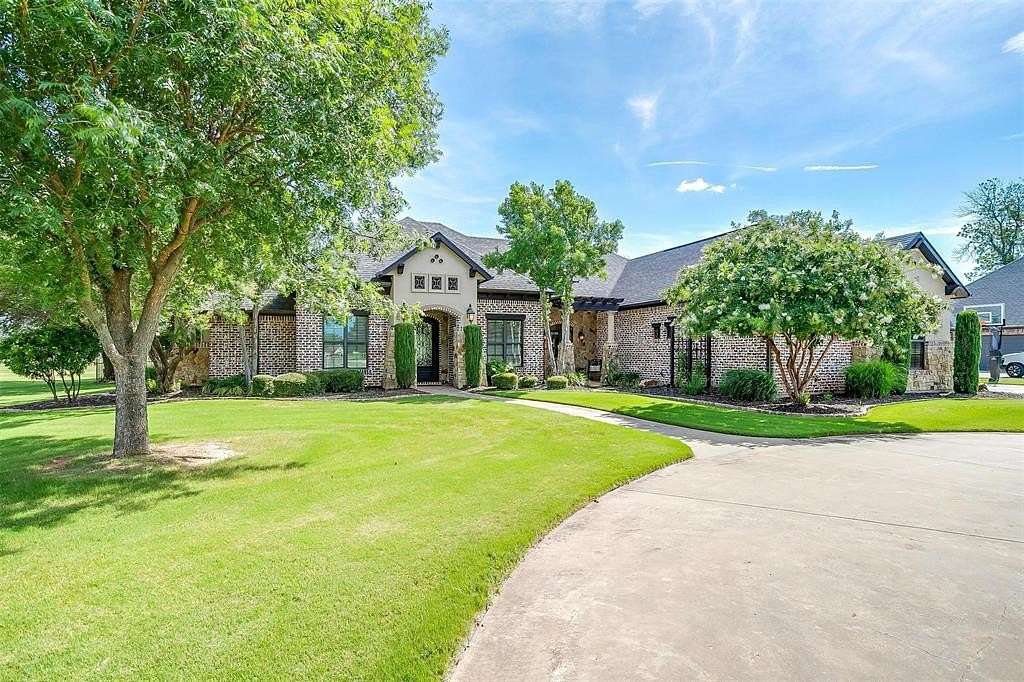 3.7 Acres of Residential Land with Home for Sale in Granbury, Texas