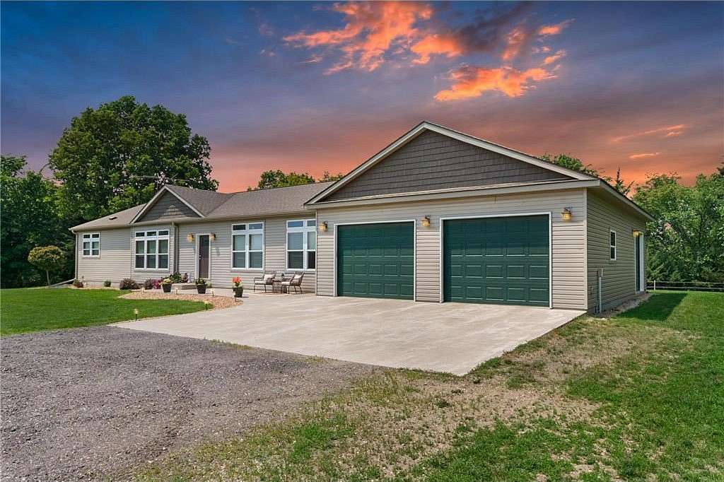 80 Acres of Agricultural Land with Home for Sale in Le Sueur, Minnesota