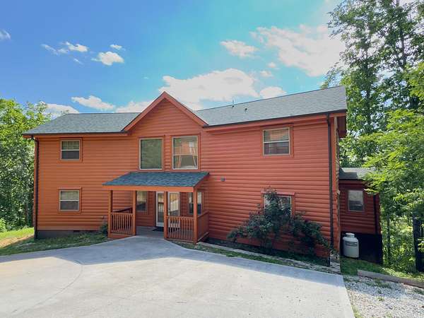 16.3 Acres of Land with Home for Sale in Sevierville, Tennessee