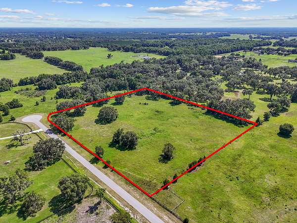 10.3 Acres of Land for Sale in Morriston, Florida