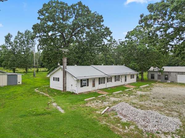 30 Acres of Improved Land for Sale in Jerico Springs, Missouri