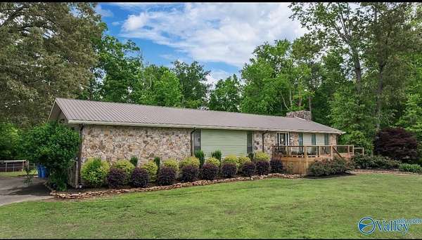 3 Acres of Residential Land with Home for Sale in Fyffe, Alabama