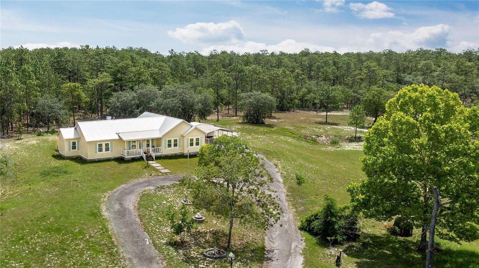 13.8 Acres of Improved Land for Sale in Williston, Florida