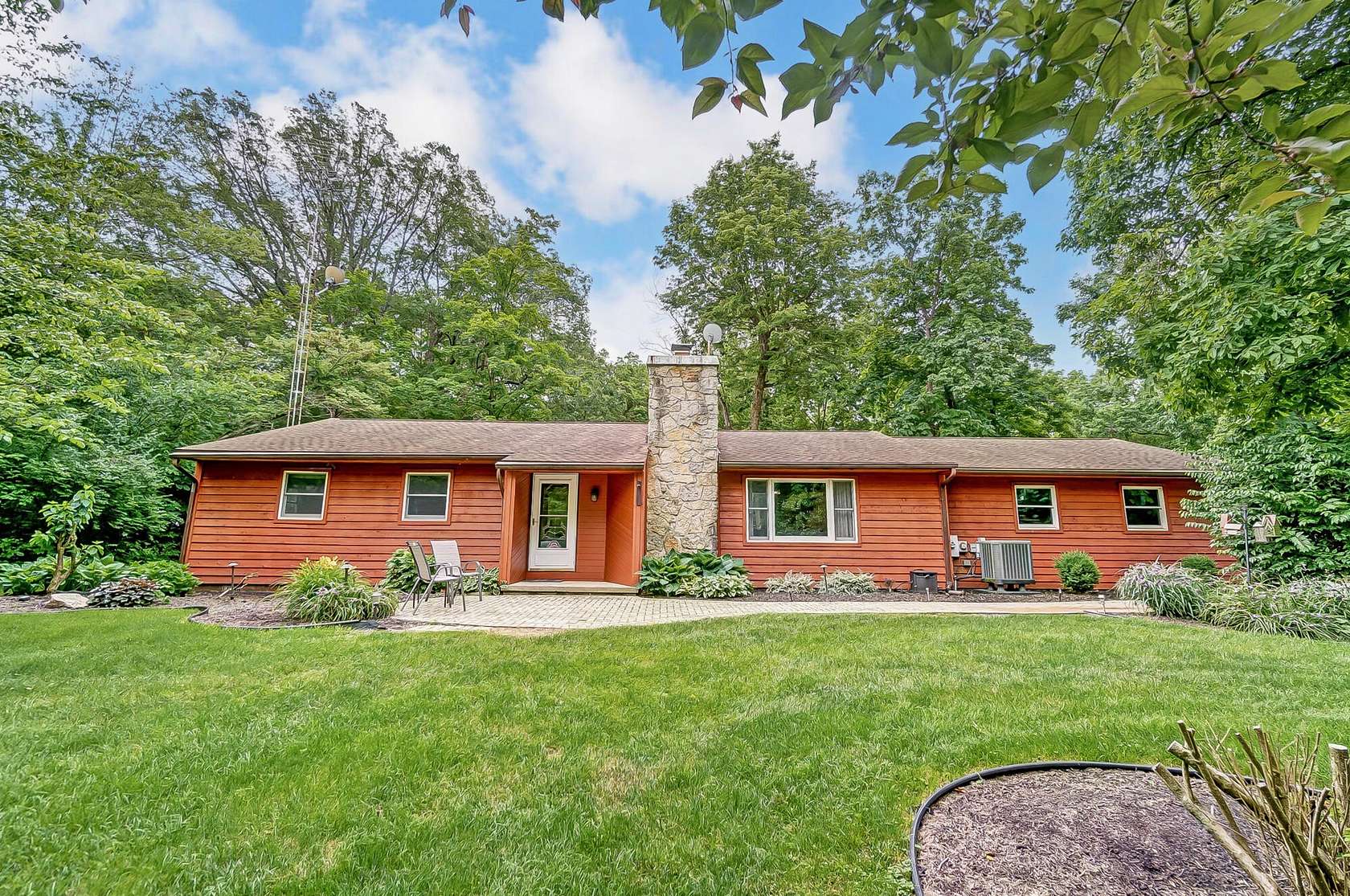 8.36 Acres of Residential Land with Home for Sale in Houston, Ohio