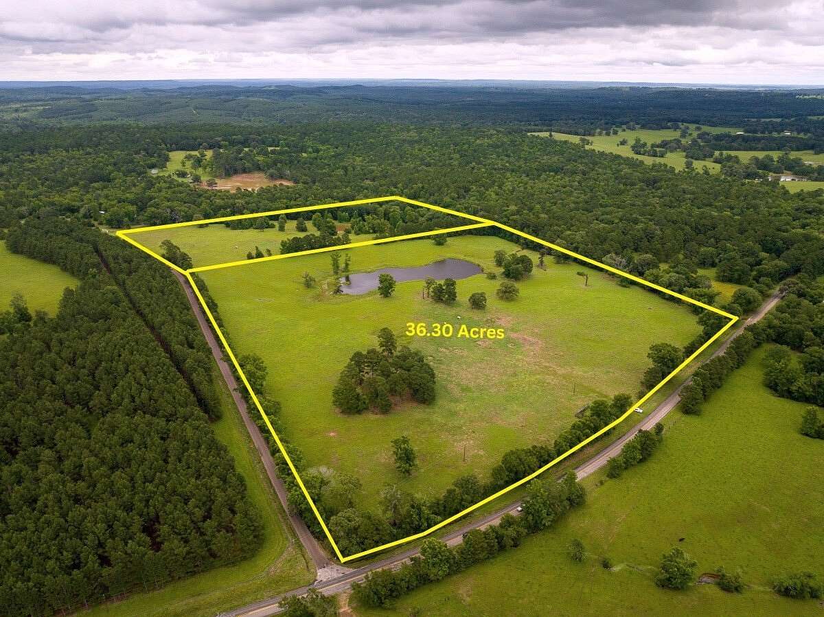 36.3 Acres of Land for Sale in Elkhart, Texas