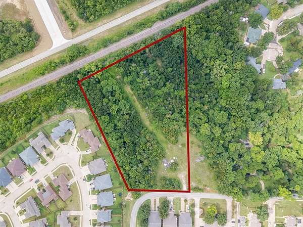 9.25 Acres of Residential Land for Sale in Midlothian, Texas