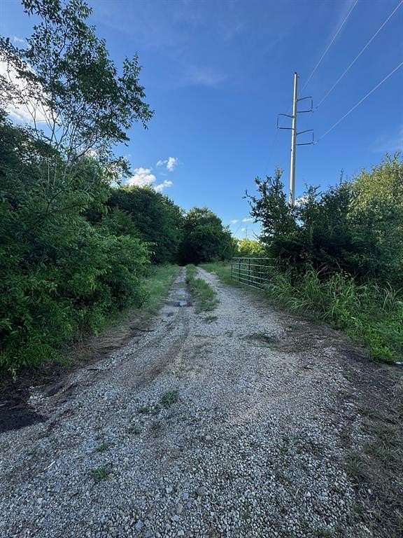 10 Acres of Land with Home for Sale in Alvarado, Texas