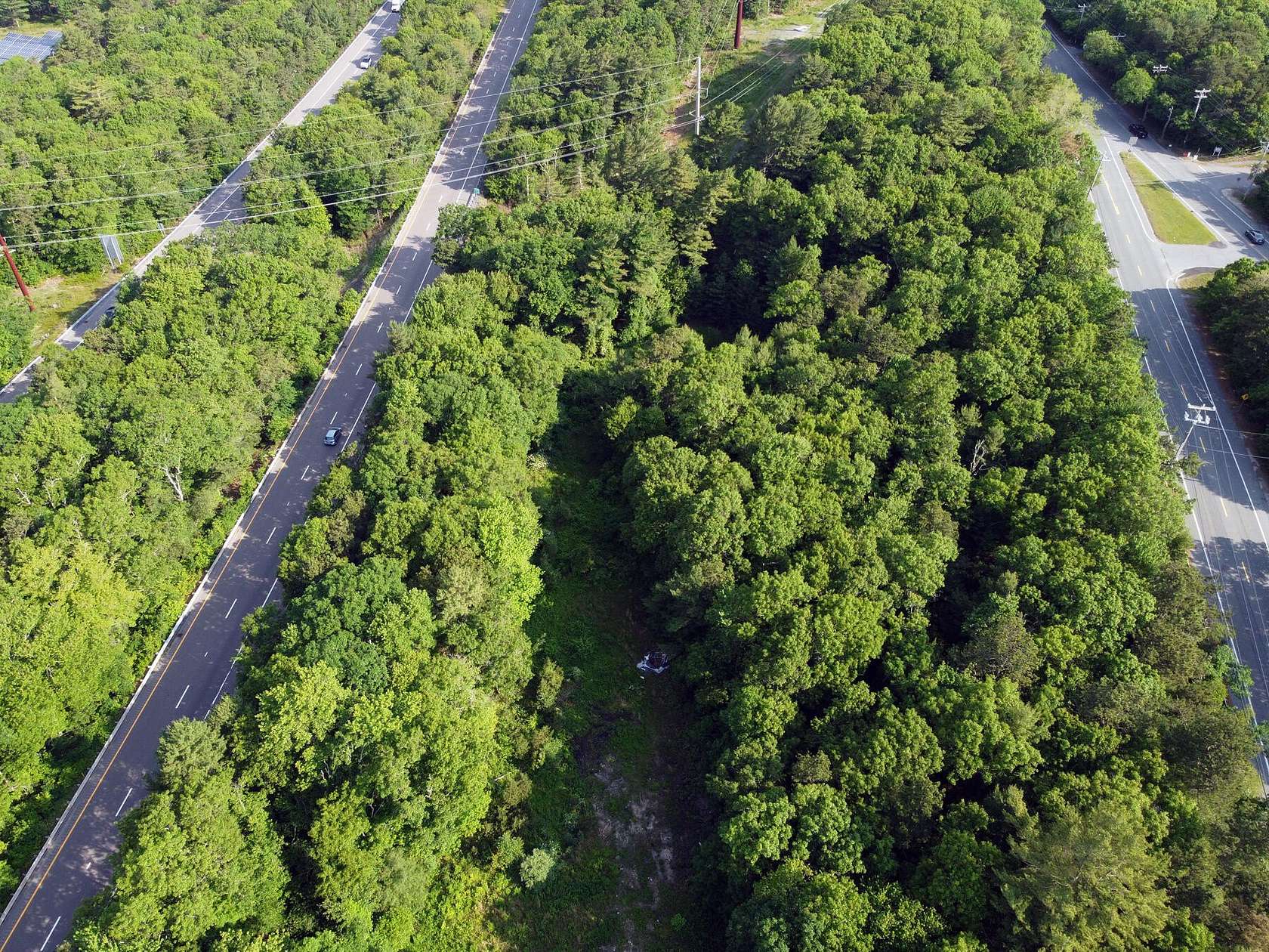 4.18 Acres of Commercial Land for Sale in Sagamore Beach, Massachusetts