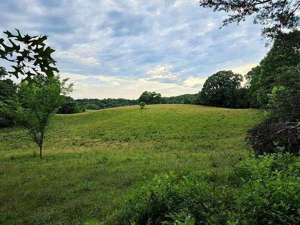 33.6 Acres of Land for Sale in Livingston, Tennessee