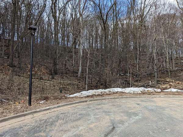 1 Acre of Residential Land for Sale in Eau Claire, Wisconsin