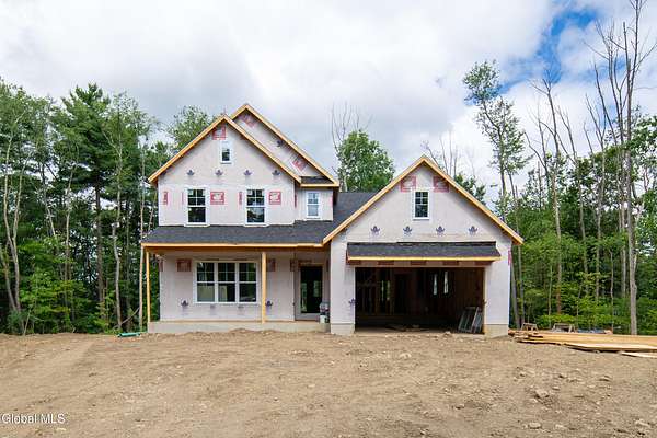 5.82 Acres of Residential Land with Home for Sale in Rensselaer, New York