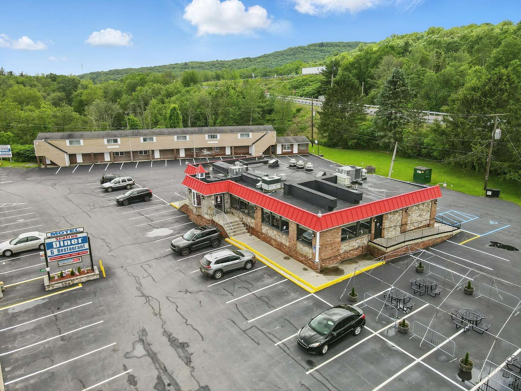 2.89 Acres of Improved Commercial Land for Sale in Scotrun, Pennsylvania