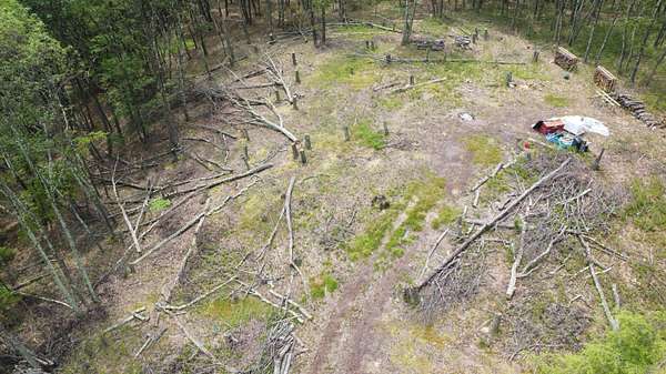 1 Acre of Residential Land for Sale in Saylorsburg, Pennsylvania