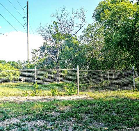 0.18 Acres of Commercial Land for Sale in San Antonio, Texas