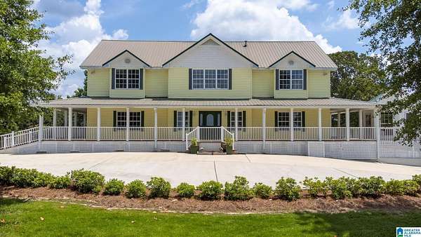 17.9 Acres of Land with Home for Sale in Odenville, Alabama