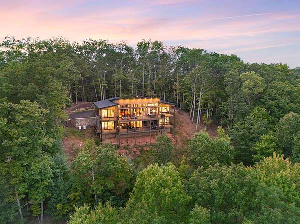 2.87 Acres of Residential Land with Home for Sale in Blue Ridge, Georgia