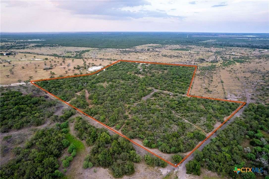 52 Acres of Recreational Land & Farm for Sale in George West, Texas