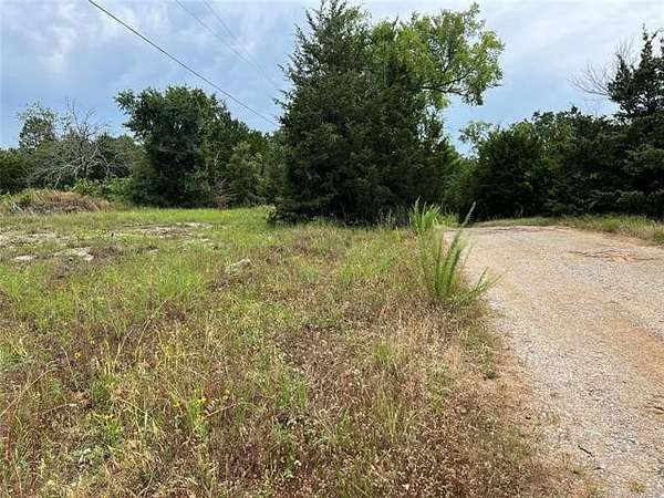 1.5 Acres of Residential Land for Sale in Eufaula, Oklahoma