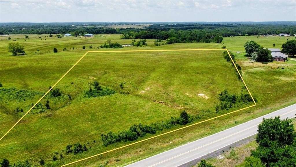 5 Acres of Agricultural Land for Sale in Okemah, Oklahoma