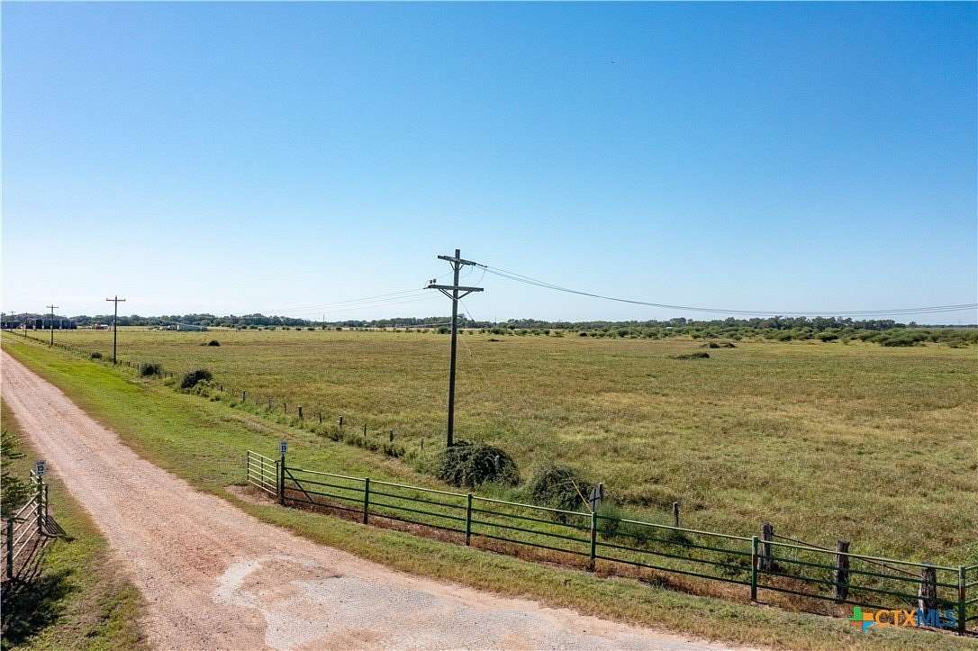 11 Acres of Land for Sale in Inez, Texas