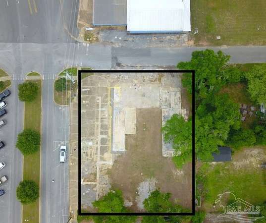 0.44 Acres of Commercial Land for Sale in Crestview, Florida
