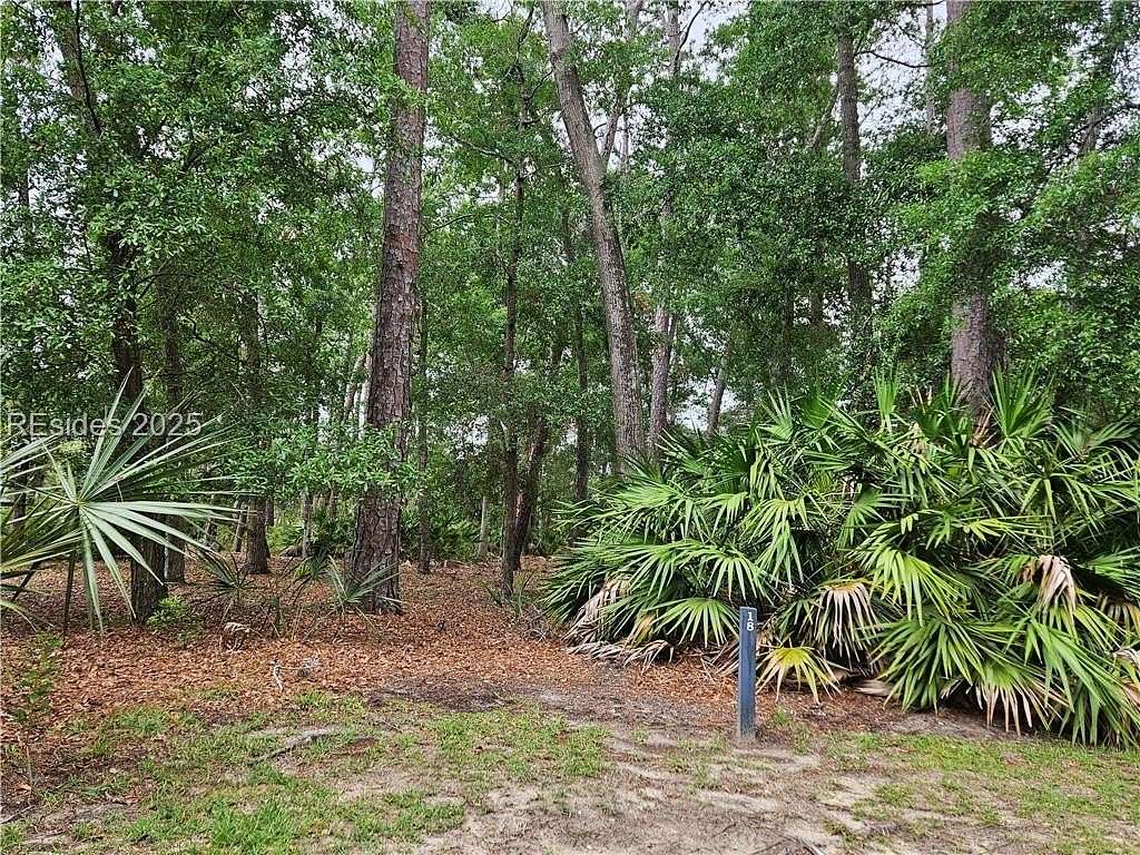 0.61 Acres of Land for Sale in Beaufort, South Carolina