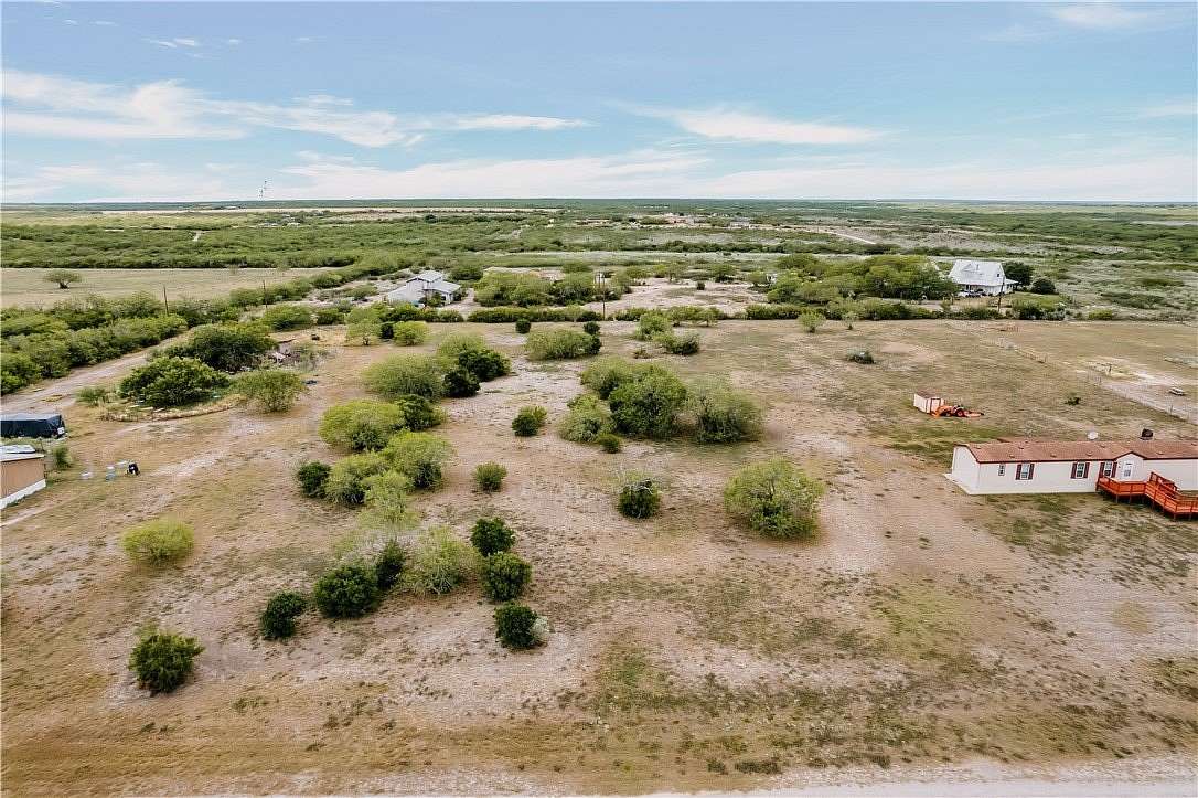 2 Acres of Residential Land for Sale in Orange Grove, Texas