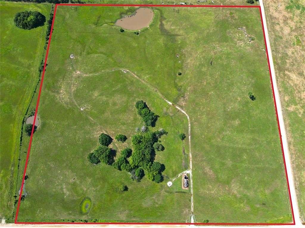 40 Acres of Land for Sale in Holdenville, Oklahoma