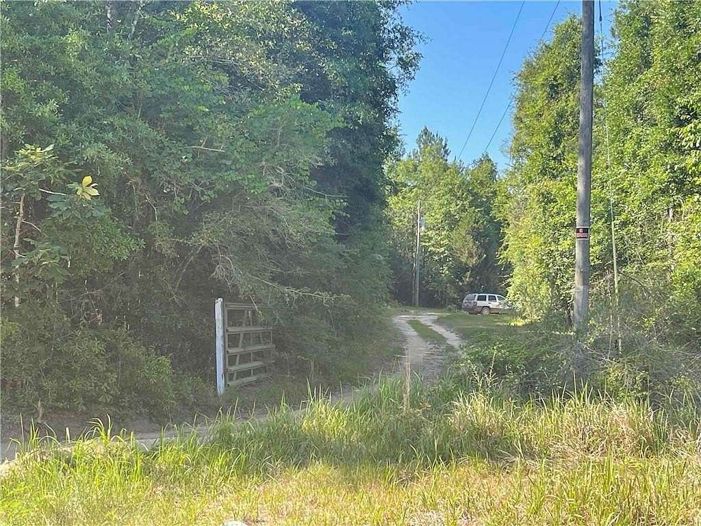 3 Acres of Residential Land for Sale in Wilmer, Alabama