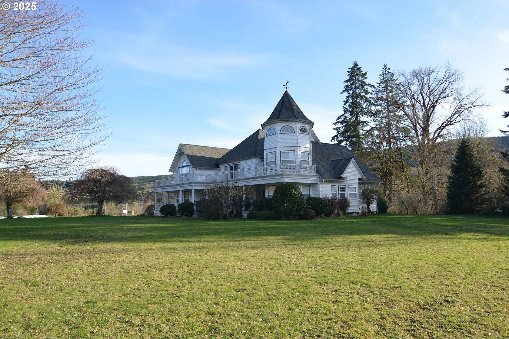 20.6 Acres of Improved Mixed-Use Land for Sale in Vader, Washington