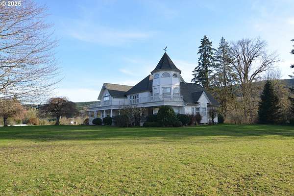 20.6 Acres of Improved Mixed-Use Land for Sale in Vader, Washington