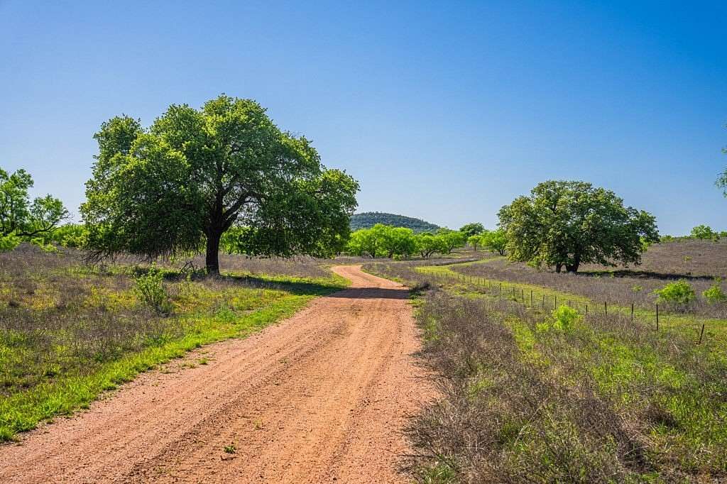 272 Acres of Land for Sale in Valley Spring, Texas