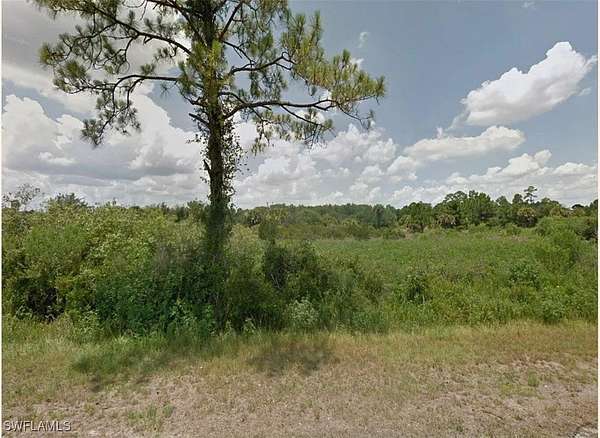 1.25 Acres of Residential Land for Sale in Clewiston, Florida