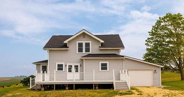 3.18 Acres of Residential Land with Home for Sale in Wheatland, Iowa