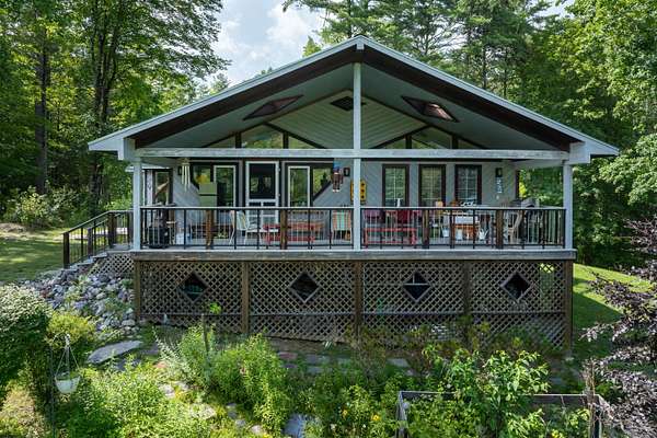 3.12 Acres of Residential Land with Home for Sale in Salisbury, Connecticut