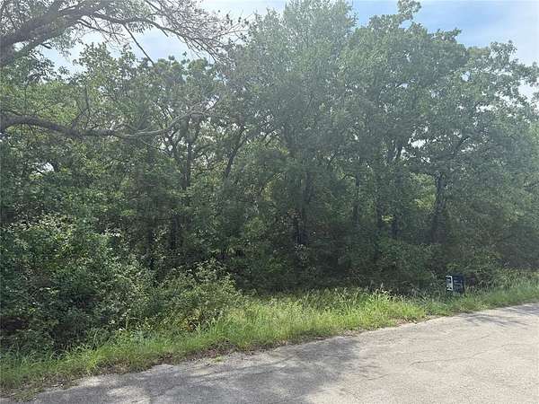 0.26 Acres of Residential Land for Sale in Runaway Bay, Texas