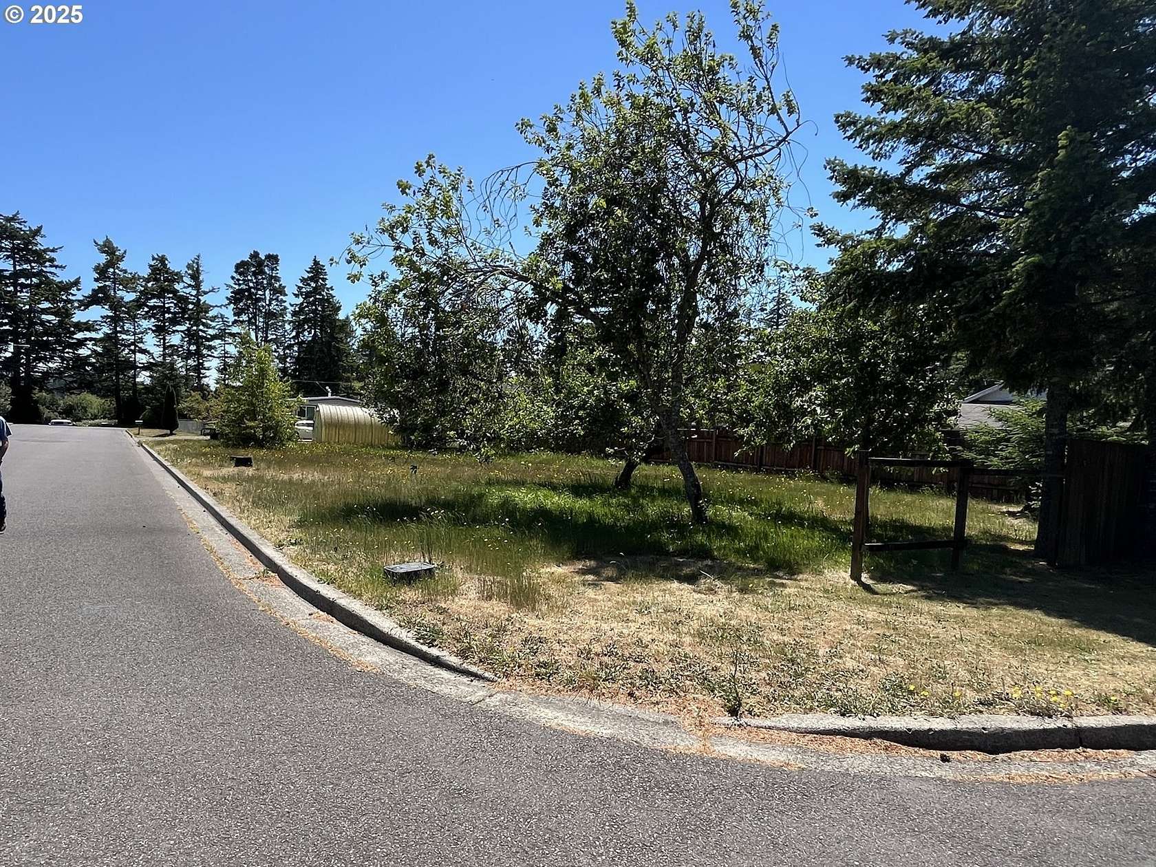 0.15 Acres of Residential Land for Sale in Florence, Oregon