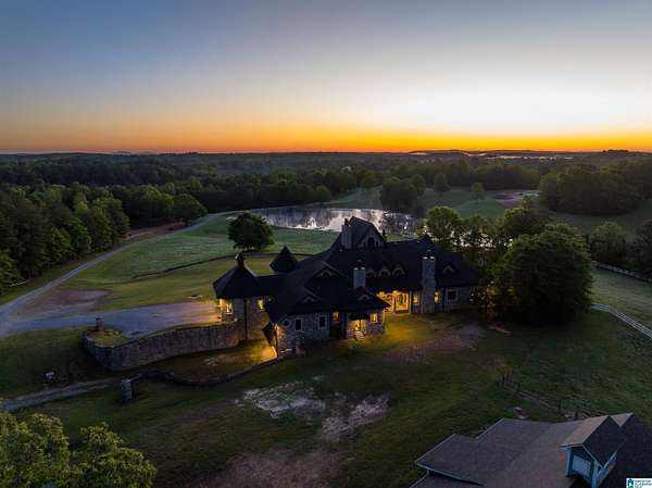 20 Acres of Agricultural Land with Home for Sale in Calera, Alabama