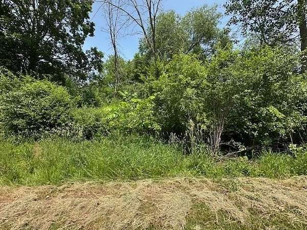 2 Acres of Residential Land for Sale in Edgerton, Wisconsin