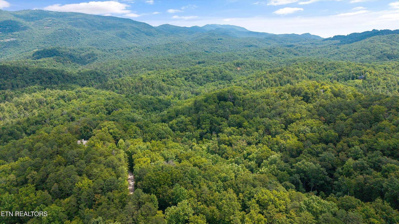 5 Acres of Residential Land for Sale in Walland, Tennessee