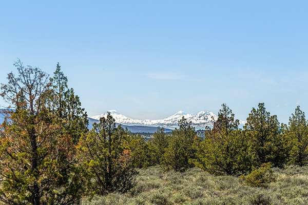 5 Acres of Residential Land for Sale in Prineville, Oregon