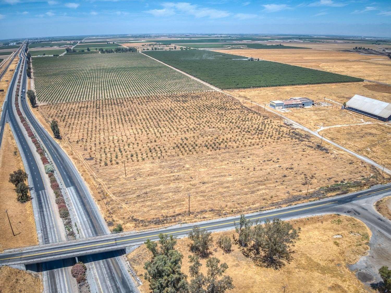 24.4 Acres of Commercial Land for Sale in Pixley, California