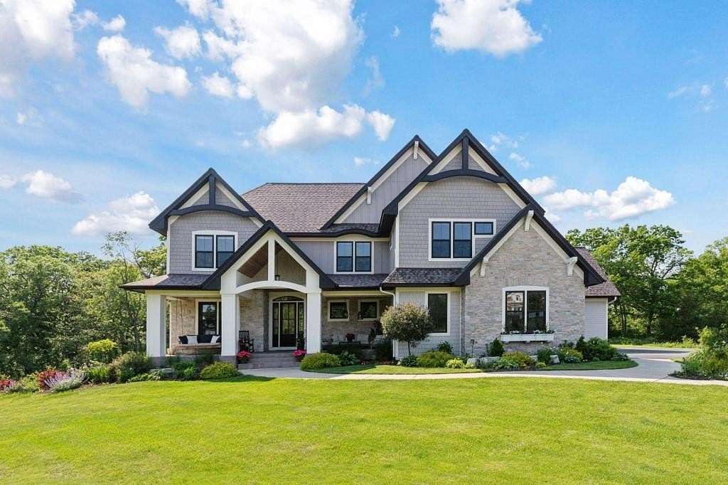 3 Acres of Residential Land with Home for Sale in Houlton, Wisconsin