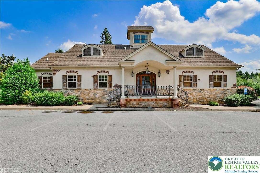 1.7 Acres of Improved Mixed-Use Land for Sale in Bethlehem Township, Pennsylvania