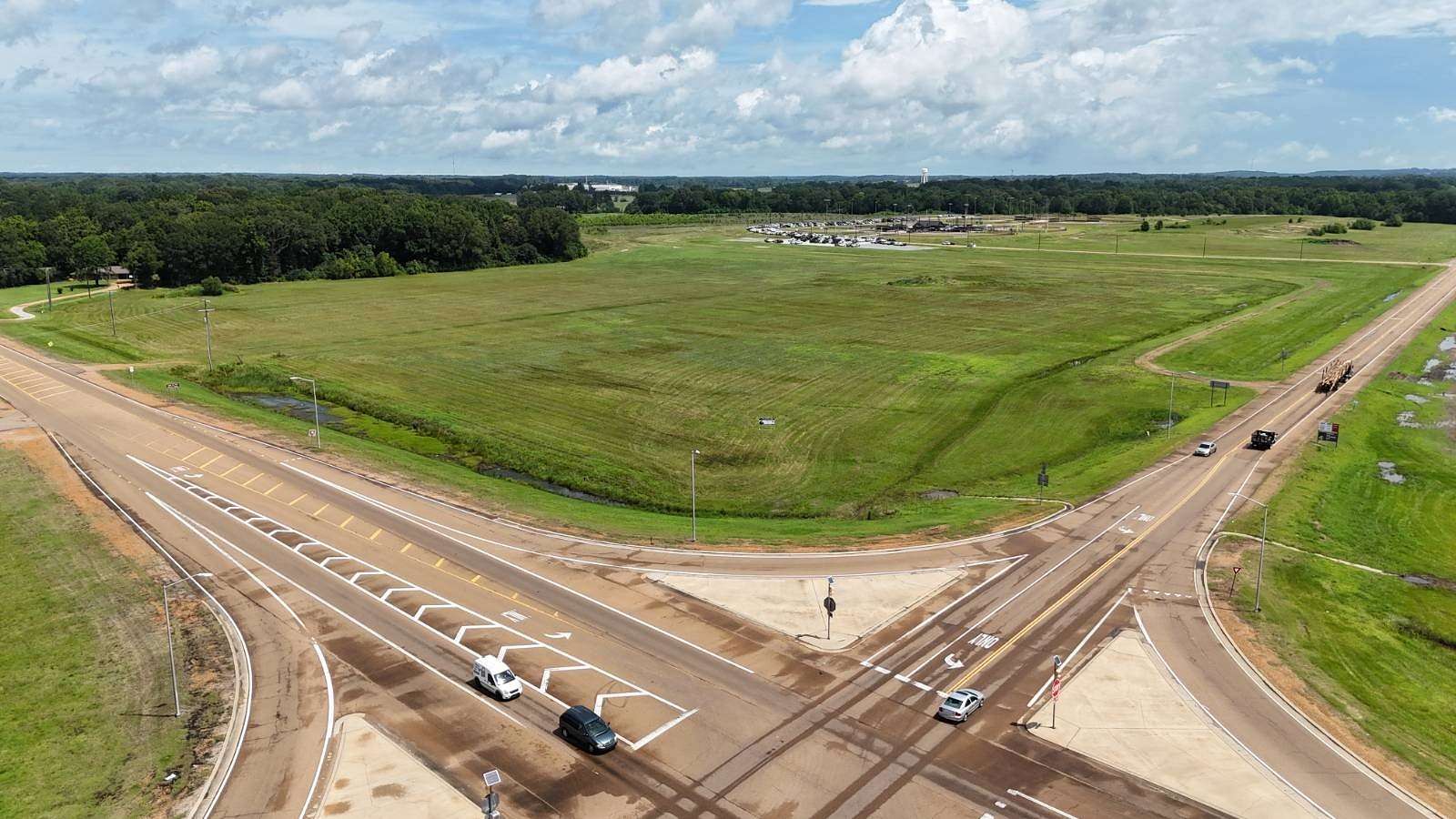 3.5 Acres of Commercial Land for Sale in Grenada, Mississippi