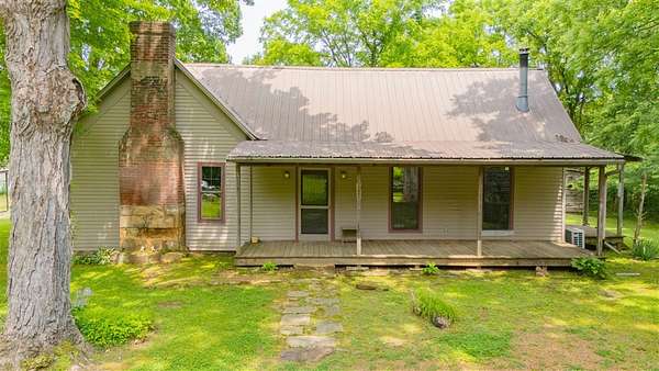 1.62 Acres of Residential Land with Home for Sale in Morgantown, Kentucky