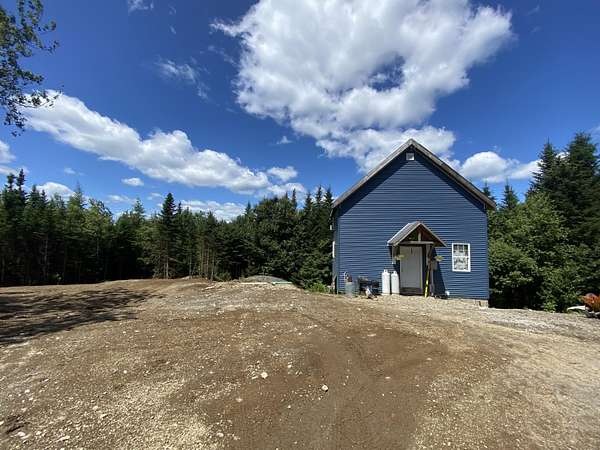 8.12 Acres of Residential Land with Home for Sale in Friendship, Maine