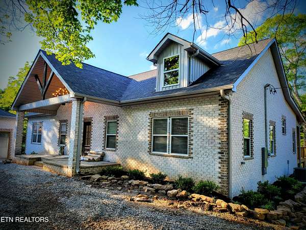 2.19 Acres of Residential Land with Home for Sale in Knoxville, Tennessee