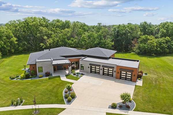 1.8 Acres of Residential Land with Home for Sale in Dubuque, Iowa